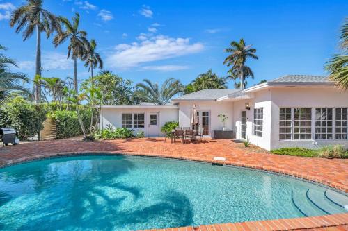 Delray Beach House | Stunning Tropical Pool House Delray Near The Ocean