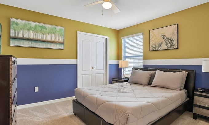 Loughman Bed & Breakfast | Styled Bedrooms in a Resort