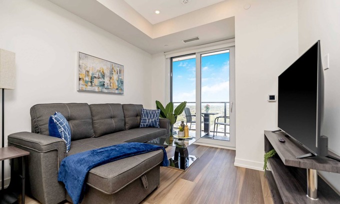 Kitchener Condo | Stylish 1BR Condo w Balcony & Skyline Views