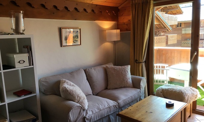 Araches-la-Frasse Apartment | Stylish apartment comfortably sleeping 5, in heart of Les Carroz d'Araches