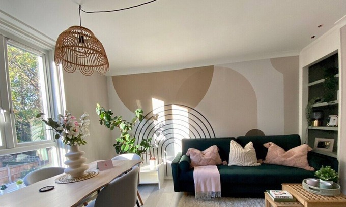 Cleveland Apartment | Stylish Apartment in Leafy Ealing W13