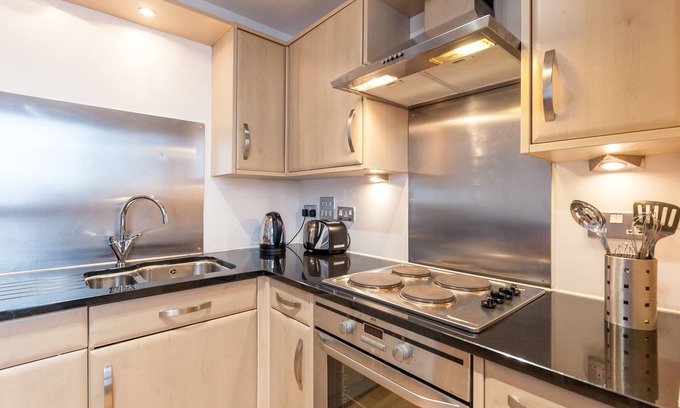 Newhaven Apartment | Stylish Apartment