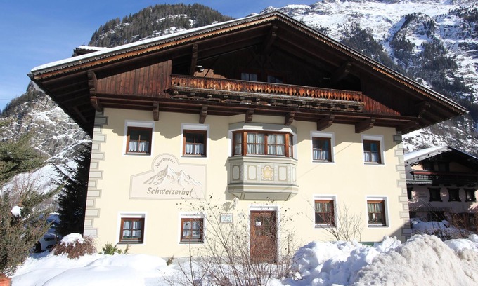 Huben Apartment | Stylish apartment near the ski bus to Sölden