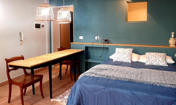 Constitucion Apartment | Stylish apartment San Telmo