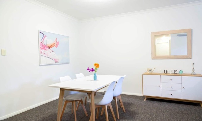 Northbridge Apartment | Stylish apt in the heart of Perth City