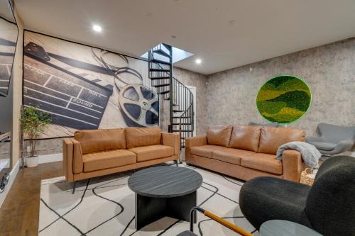 Hughes Park Lake Apartment | Stylish Apt Near Lake Travis with Entertainment