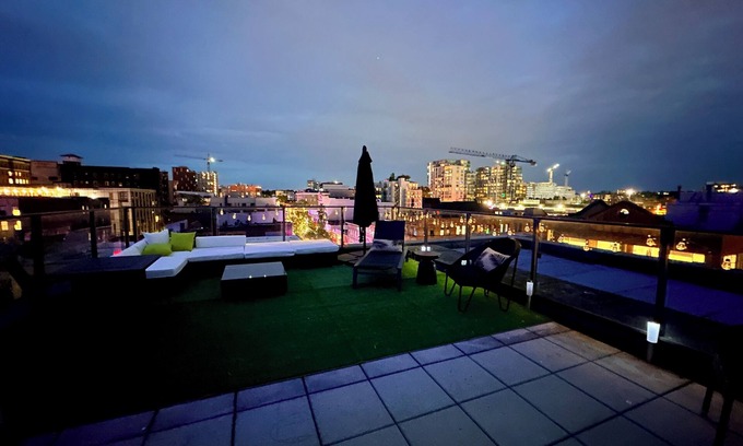 Chinatown Apartment | Stylish downtown penthouse with private rooftop patio and stunning views