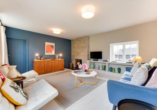 North Walsham House | Stylish Hayloft sleeping 4 on Norfolk Broads