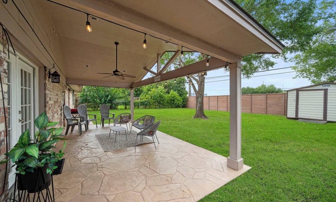 La Porte Apartment | Stylish Home Minutes from the Beach with Backyard Bliss