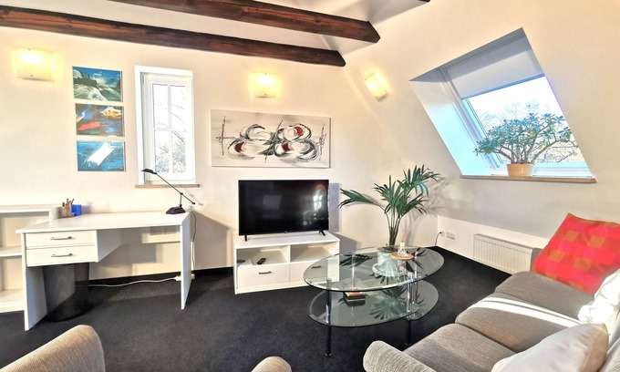 Ahrensburg Apartment | Stylish living in a 45m² attic apartment for 1-2 people