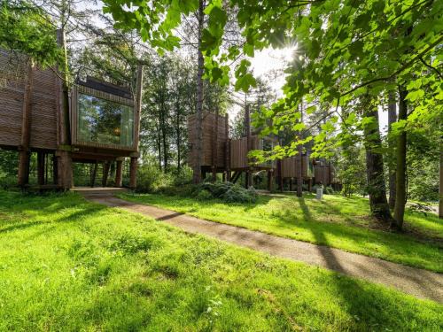 Maubray House | Stylish Loft with Sauna