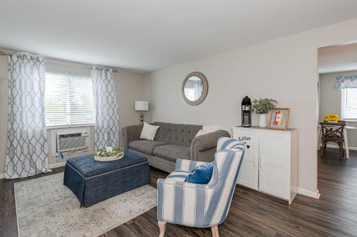 Kettering Apartment | Stylish Retreat W Modern Comforts! Prime Location