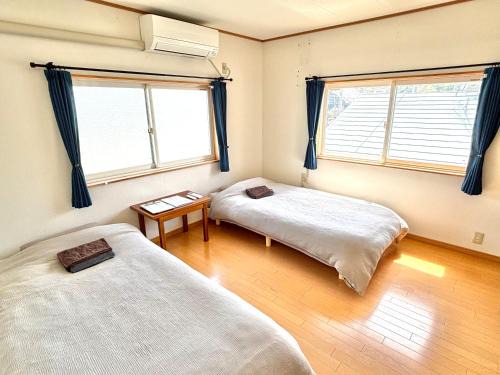 Ishiwaki House | SUBAKO 1日1組限定の宿とcommunity space