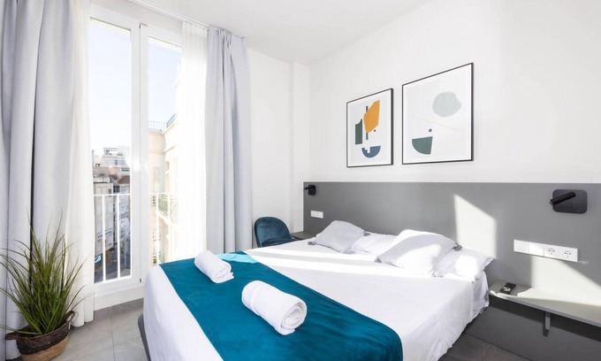 Diputacion de Cartagena Casco Apartment | Suitable. King's Square | 4 | 5 pax.