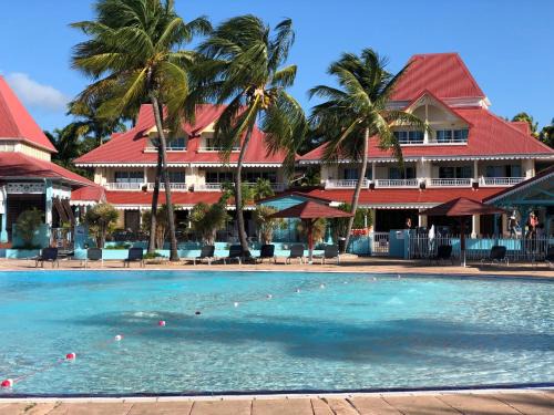 Sainte-Anne Apartment | Suite 4 pers dans village vacances