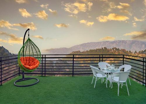 Dharampur Hotel | Summer Pine Apartments Kasauli