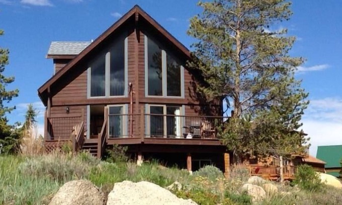 Alpine Acres House | Summer rental! Hike, bike & run right out your door. Beautiful views.