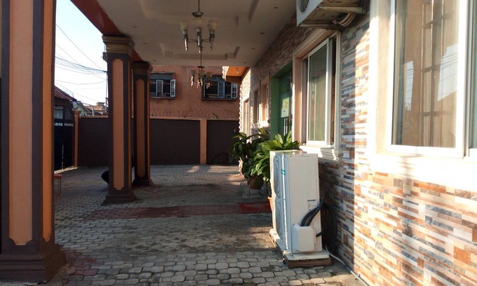 Surulere Bed & Breakfast | Suncity Hotel