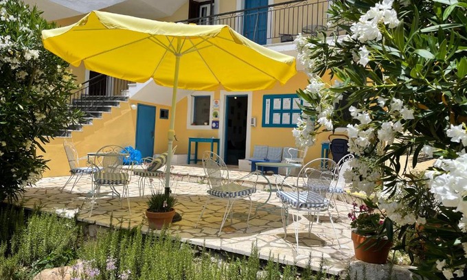 Kassiopi Apartment | Sunflower Apartments & Studios