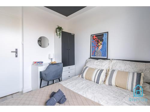 Siedlce House | Sunflower Room - 15 Minutes to Gdańsk Old Town