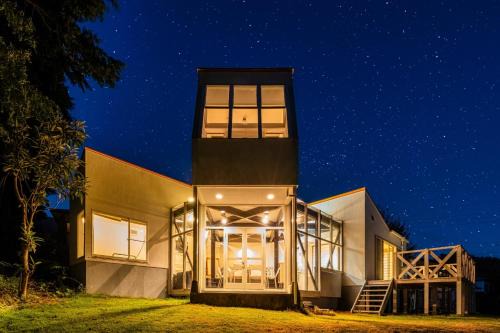 Ogi House | Sunlit Villa Izu -Starry sunny forest inn- - Vacation STAY 68296v
