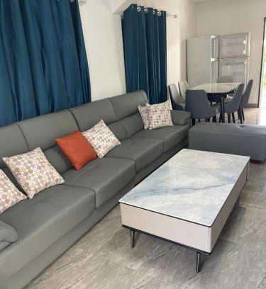 Little Bay Apartment | sunny apartment
