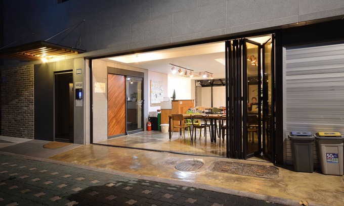 Yeonnam-dong House | Sunny Hill Hostel Hongdae