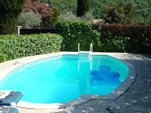 Nyons Villa | Sunny Villa Stay in Nyons