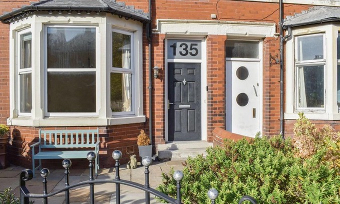 Lytham St. Anne's House | Sunnyside House