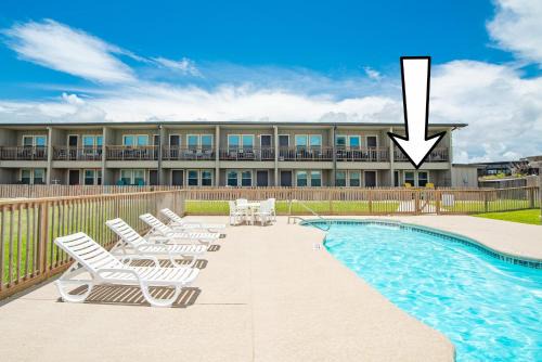 Port Aransas House | Sunrise Villas 101 - BOARDWALK TO THE BEACH