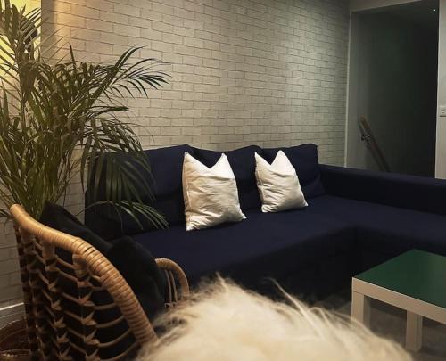 Exmouth Apartment | Sunset Gateway - central location and up to 6 guests