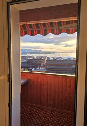 Lochau Apartment | Sunset View Apartment Bregenz Bodensee