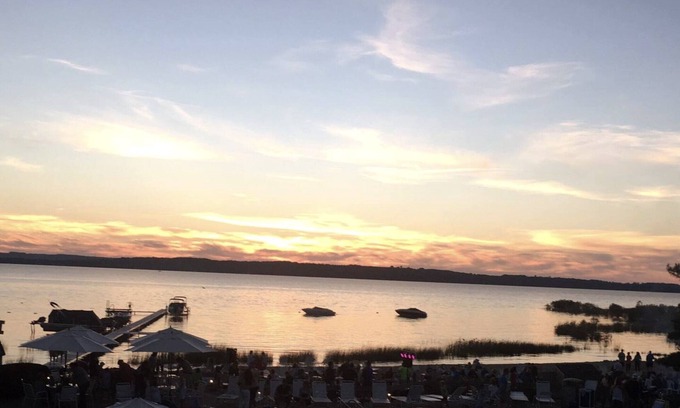 Acme Condo | Sunset View Studio Condo The Shores 5587