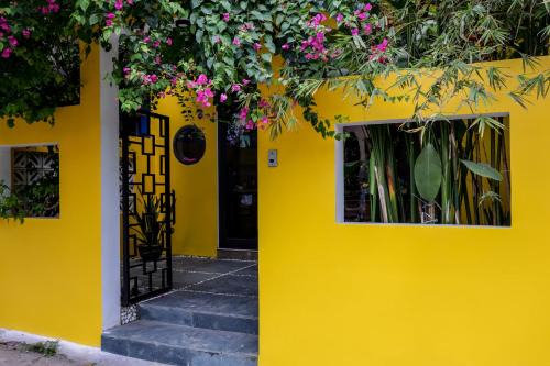 Cam An Apartment | Sunshine An Bang Beach House