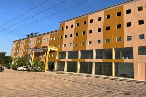 Salalah Apartment | Super OYO 148 Bin Barakat Hotel