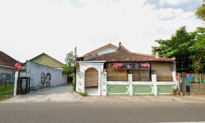 Prawirotaman Hotel | Super OYO 4016 Tan Jokteng Guest House