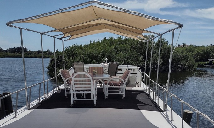Nokomis Boat Rental | Super Seahorse