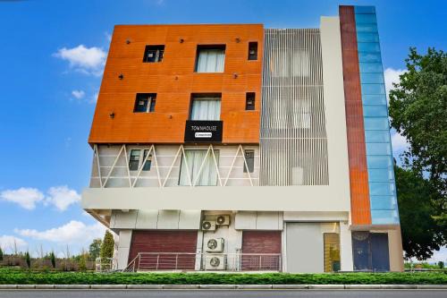 Sanganer Hotel | Super Townhouse Jagatpura Formerly Hotel Soft Patel