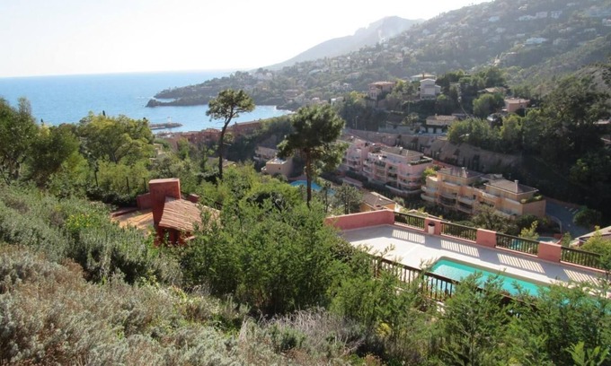 Theoule-sur-Mer Apartment | Superb 4 person apartment with sea view Théoule sur mer
