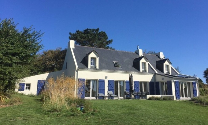 Locmaria Villa | Superb villa (4*), sea view, peaceful