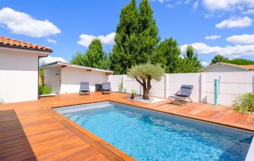 Parentis-en-Born House | Superbe Maison Avec Piscine