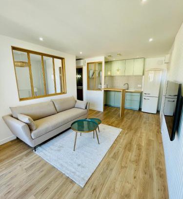 La Croix-Valmer Apartment | Superbe T2 avec vue mer et piscine