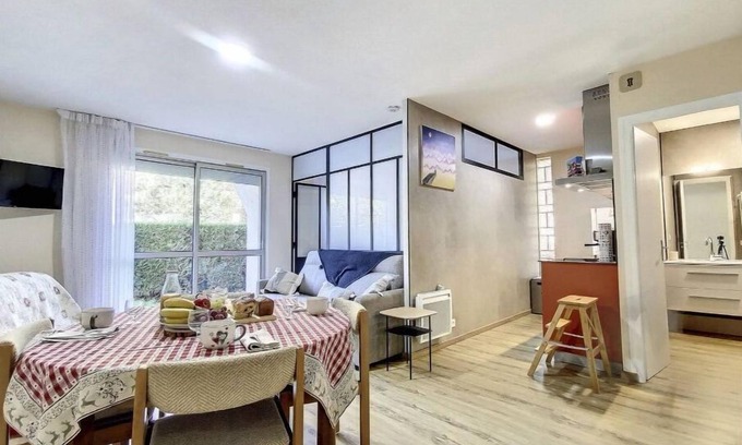 Argeles Gazost Apartment | "sur la Rive du Gave": Appartement 40m2, 3 Étoiles, Petits Animaux Acceptés