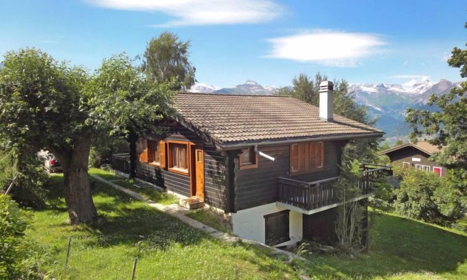 Nendaz House | Sven Heul by Interhome
