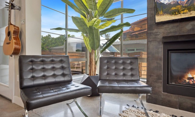 Old Town North House | Swanky Townhome Near Old Town, Breweries and River