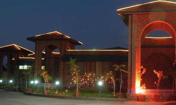 Jaipur Hotel | Swapanlok Farms And Resorts