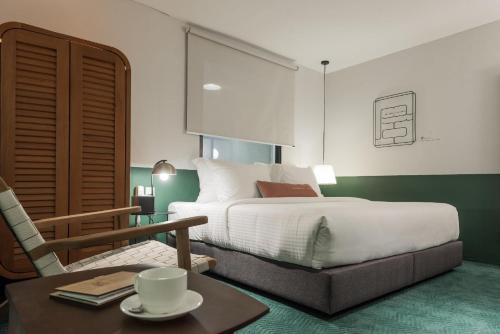 Kampung Puah Seberang Hotel | Swing & Pillows - Kentomen Hotel, Bamboo Hills