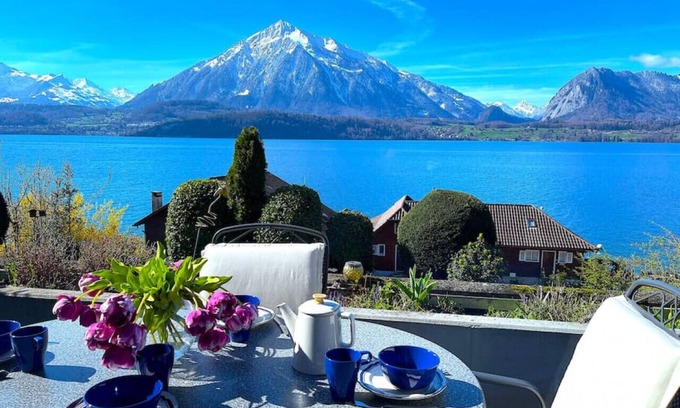 Goldiwil Apartment | SwissHut Stunning Views Alps & Lake - Apart. Herzog 24