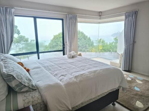 Narrow Neck House | Takapuna Bay