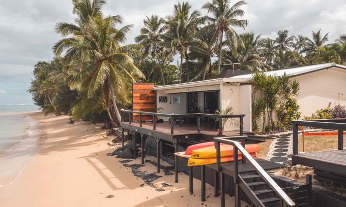 Takitumu District House | Take-A-Break Islander on the Beach Villa - Vaimaanga